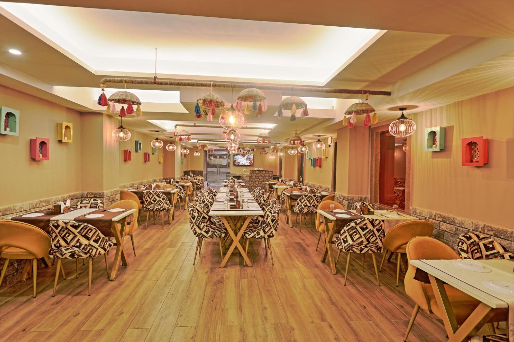 Hotel Oxmo Delhi Airport With Free Airport Transsfer Nueva Delhi Exterior foto