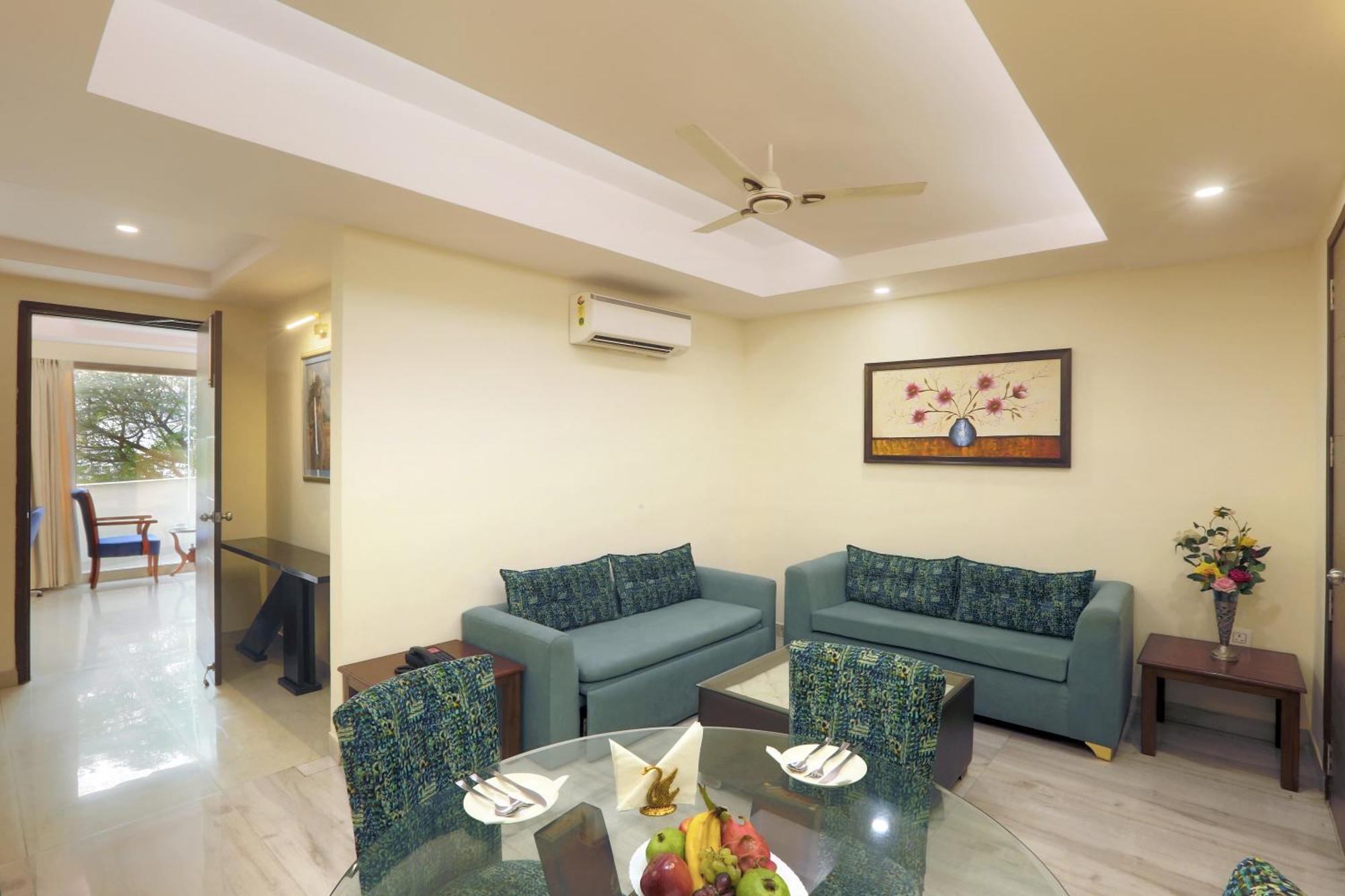 Hotel Oxmo Delhi Airport With Free Airport Transsfer Nueva Delhi Exterior foto