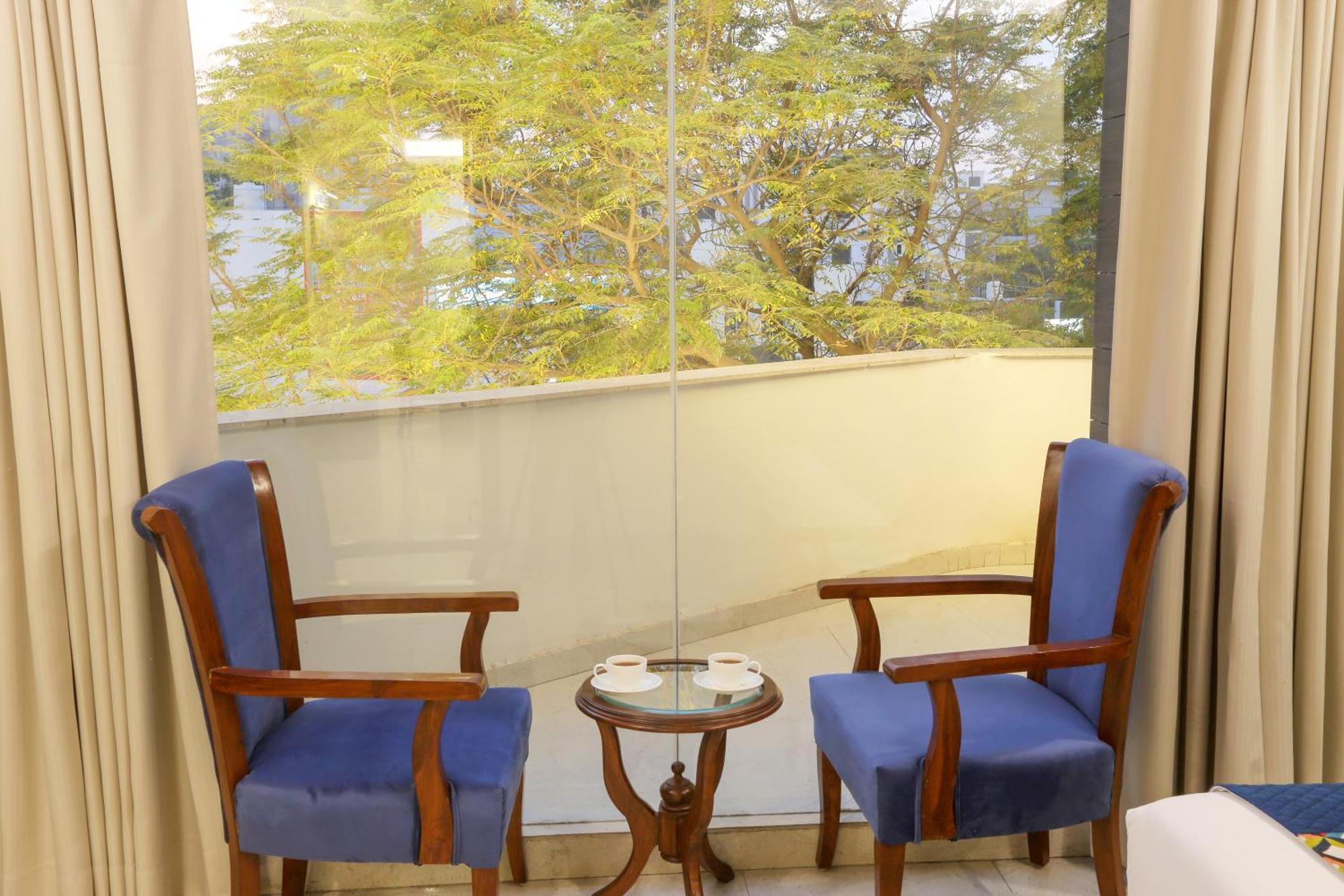 Hotel Oxmo Delhi Airport With Free Airport Transsfer Nueva Delhi Exterior foto